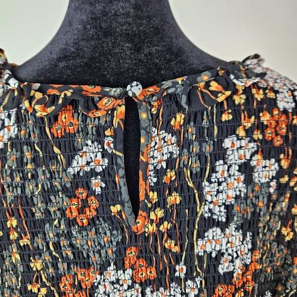 Terra & Sky Women's Plus Size 3X  Long Sleeve Smocked Floral Top Casual Career - Picture 5 of 11